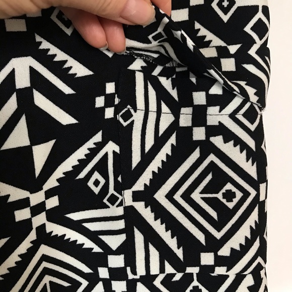 Covet small oversized Navaho vest - Picture 3 of 5